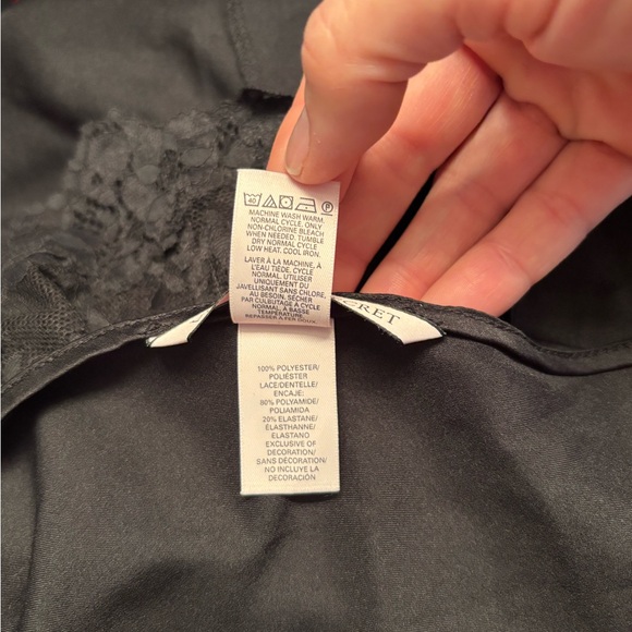 Victoria’s Secret Sleepwear Set - Picture 10 of 10